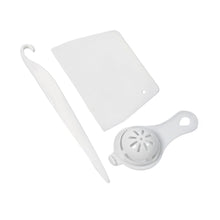 Essential Cake Decorating Kit: 3-Piece Set for Bakers of All Levels - Goyaldeal.com