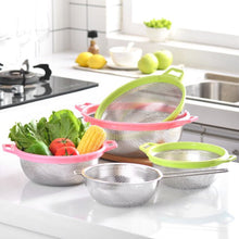 Stainless Steel Colander with Handle - Large Metal Mesh Basket Strainer (1 pc) - Goyaldeal.com