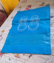 Beach Bag Shoes Storage Bag Closet Organizer Non-woven Travel Portable Bag Waterproof Pocket Clothing Classified Hanging Bag shoe bag luggage travel Portable Shoe Pouch Non Woven Transparent Window (1 Pc ) - Goyaldeal.com
