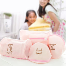 5pc Zippered Mesh Laundry Wash Bags Foldable Delicates Lingerie Socks, Underwear Blouse, Hosiery, Stocking and Lingerie Washing Machine Clothes Protection Net (5 Pc Set) - Goyaldeal.com