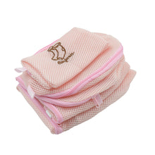 5pc Zippered Mesh Laundry Wash Bags Foldable Delicates Lingerie Socks, Underwear Blouse, Hosiery, Stocking and Lingerie Washing Machine Clothes Protection Net (5 Pc Set) - Goyaldeal.com