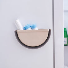 Wall Mounted Hanging Trash Can With Adhesive Hook,  Garbage Bin for Kitchen Cabinet Door, Small Collapsible Foldable Waste Bins, Hanging Trash Holder for Bathroom Bedroom Office Car, Portable (1 Pc) - Goyaldeal.com