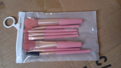 8-Piece Mini Makeup Brush Kit – Portable Premium Synthetic Set with Case (Mix Colors) - Goyaldeal.com