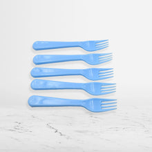 Reusable Premium Heavy Weight Plastic Forks, Party Supplies, One Size, plastic 5pc Serving Fork Set for kitchen, Travel, Home (5pc) - Goyaldeal.com