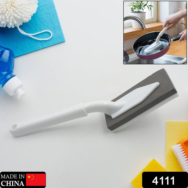 Cleaning Brush Creative Triangle Kitchen Brush Bathroom Cleaning Tool Cleaning Brush - Goyaldeal.com
