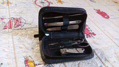 6-Piece Nail Clippers Kit with Travel Case: Professional Manicure Set, Stainless Steel - Goyaldeal.com
