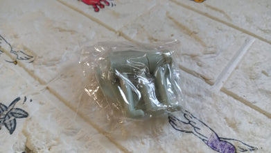 180° Rotating Punch-Free 3-Hook Sticky Hook – 1 Pc - Goyaldeal.com