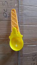 2-Piece Plastic Ice Cream & Watermelon Scooper with Trigger Dipper - Goyaldeal.com