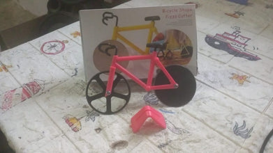 Bicycle Pizza Cutter (1 Pc): Stainless Steel, Unbreakable Handle - Goyaldeal.com